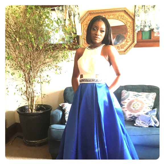 Ball gown